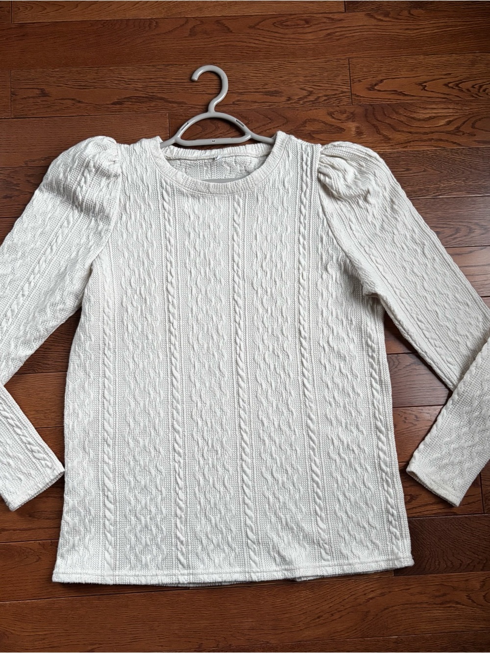 Cream Cable Knit Puff Sleeve Top size medium